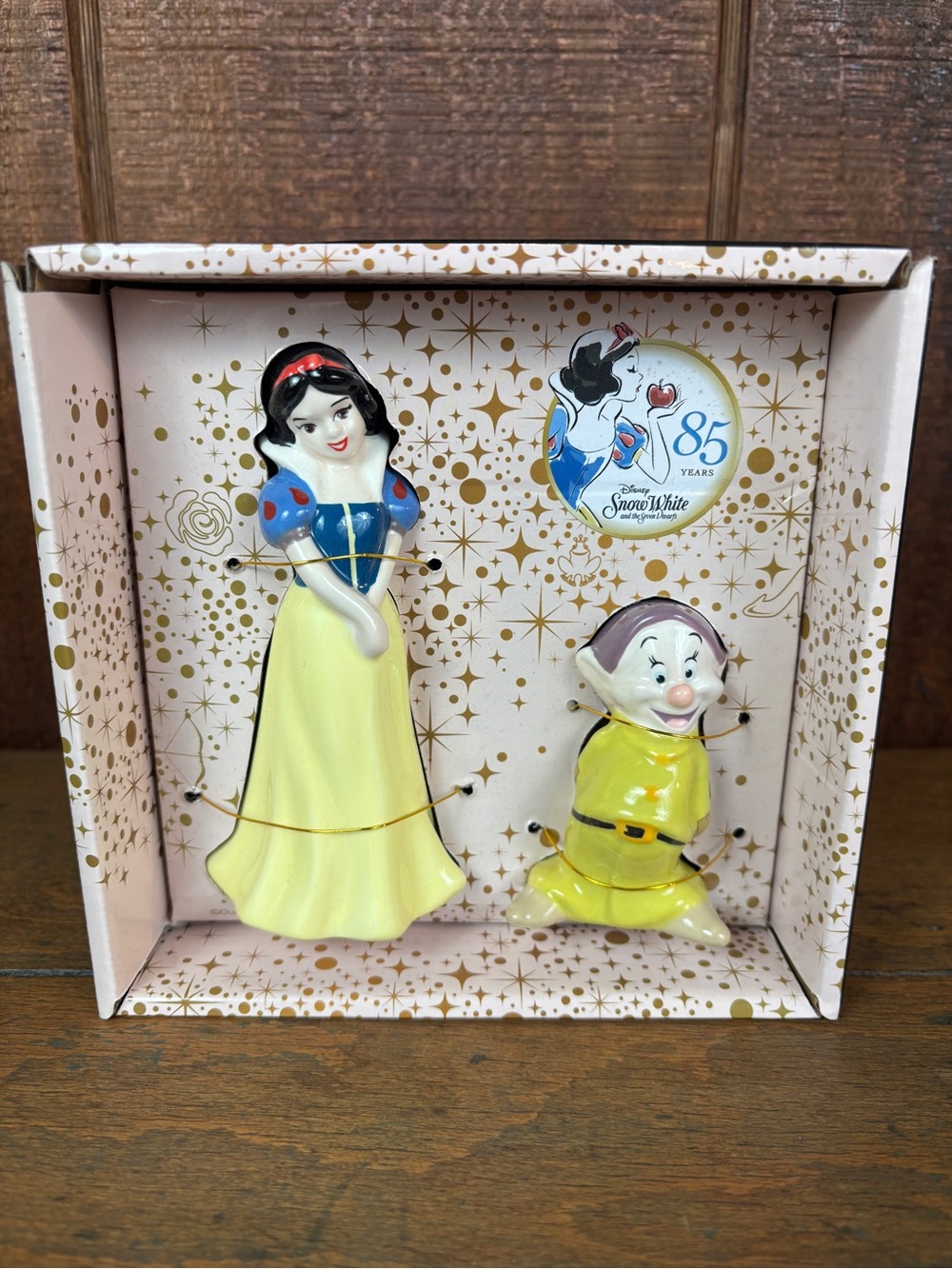 Disney Snow White and Dopey Ceramic Salt & Pepper Set - 85 year Anniversary